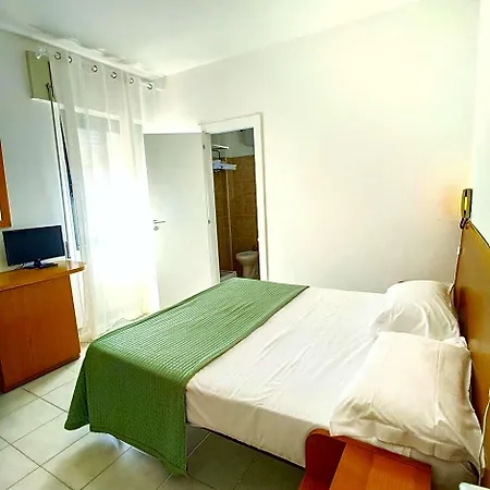 Hotel Piccolo 2*